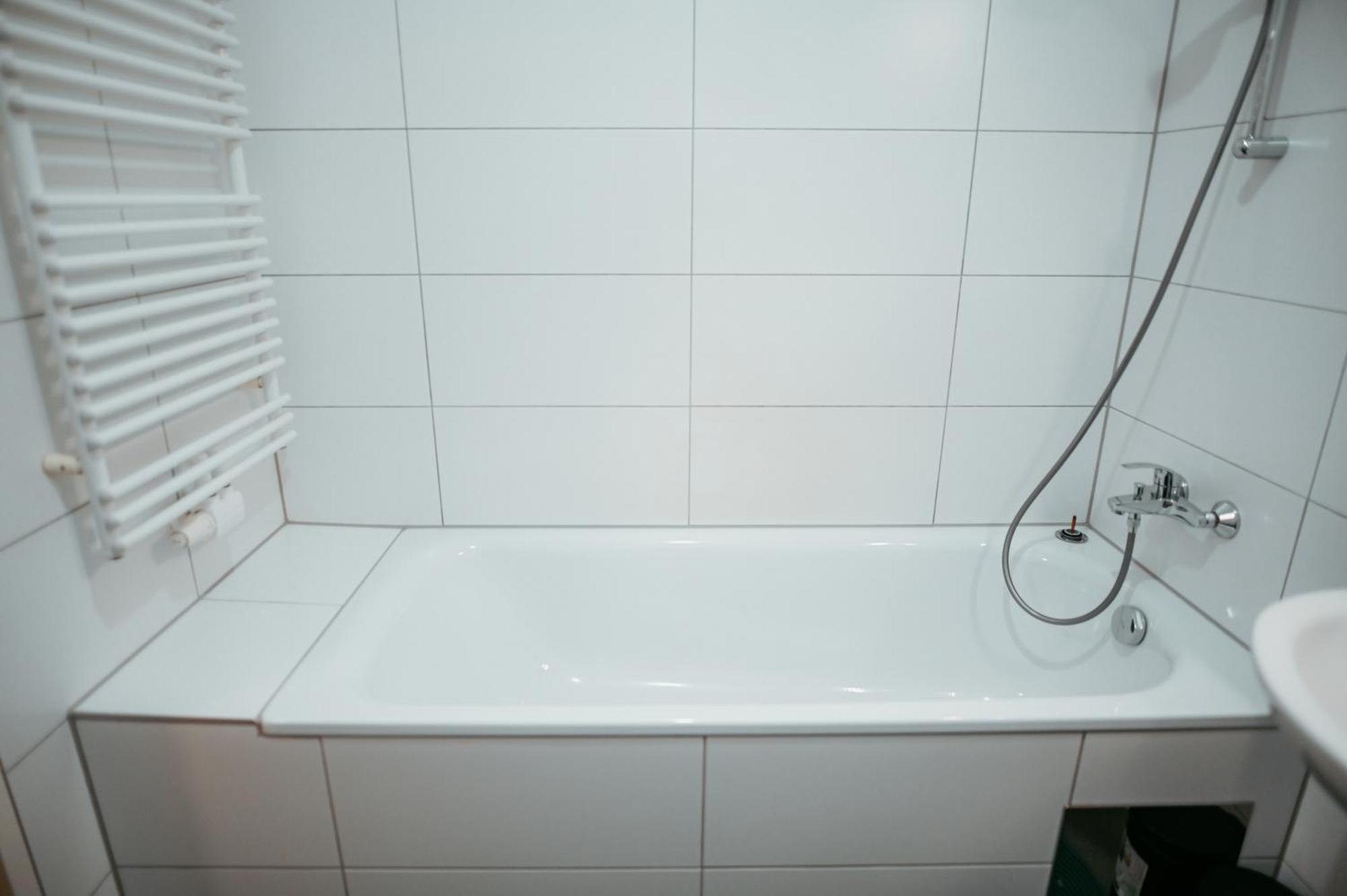Cosy 107 Viena